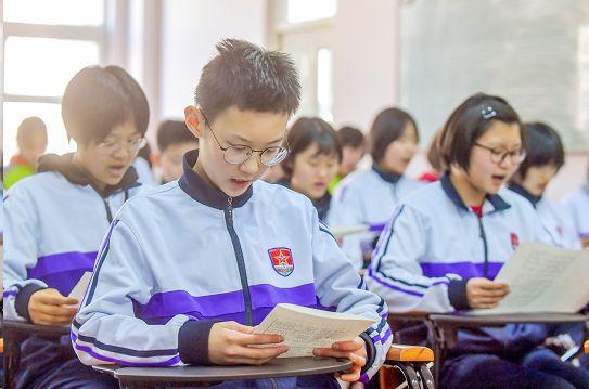 网传小学生预计不再有英语课程,3月1日正式落实官方或已回应