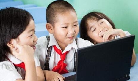 在线儿童英语培训怎么样_如何才能选到一家好机构？