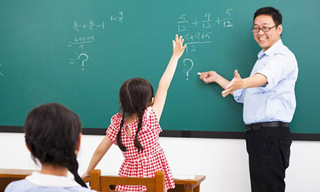 2021中国K12在线英语发展蓝皮书 在线英语教育行业从追求规模转为...